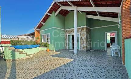 CASA à venda com 3 quartos em Peruíbe, no bairro Parque Balneario Oasis