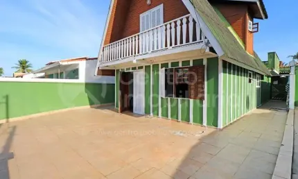 Casa à venda com 3 quartos em peruíbe, no bairro jardim três marias