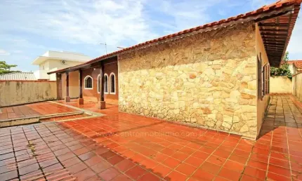 CASA à venda com 3 quartos em Peruíbe, no bairro Cidade Nova Peruíbe