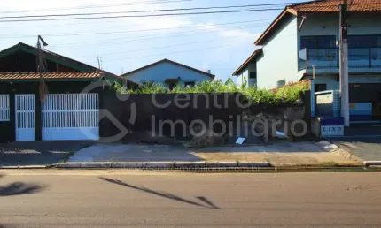 Terreno à venda no Centro, Peruíbe 