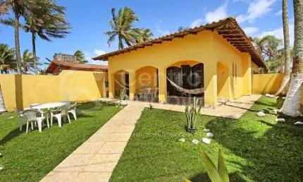 CASA à venda com 3 quartos em Peruíbe, no bairro Parque Balneario Oasis