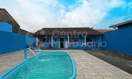 CASA à venda com 2 quartos em Peruíbe, no bairro Balneario Sao Joao Batista
