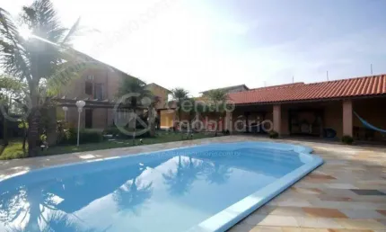 CASA à venda com piscina e 6 quartos em Peruíbe, no bairro Jardim Mar E Sol
