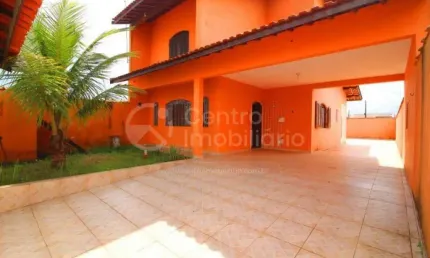 CASA à venda com 3 quartos em Peruíbe, no bairro Estancia Sao Jose
