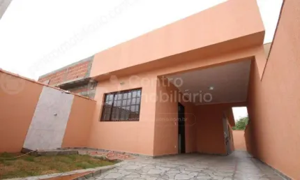 CASA à venda com 2 quartos em Peruíbe, no bairro Jardim Brasil