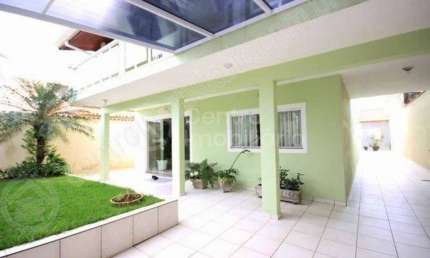CASA à venda com 4 quartos em Peruíbe, no bairro Jardim Brasil