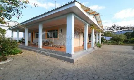 Casa à venda com 3 quartos em peruíbe, no bairro centro