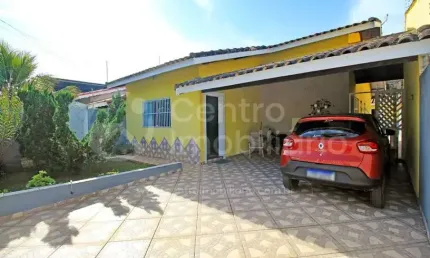 Casa à venda com 3 quartos em peruíbe, no bairro estancia sao jose