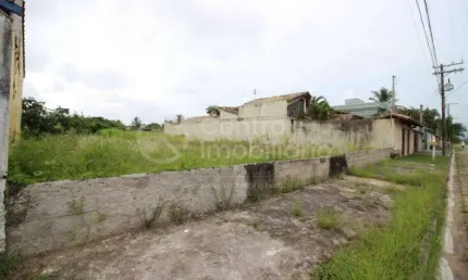 TERRENO à venda em Peruíbe, no bairro Maria H Novaes