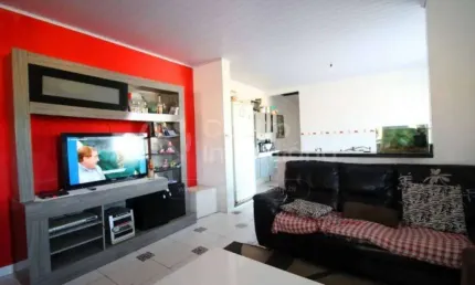 CASA à venda com 2 quartos em Peruíbe, no bairro Balneario Sao Joao Batista