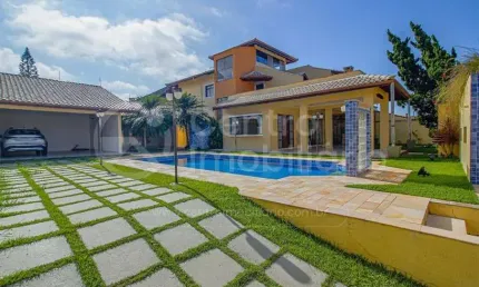 CASA à venda com piscina e 3 quartos em Peruíbe, no bairro Jardim Imperador