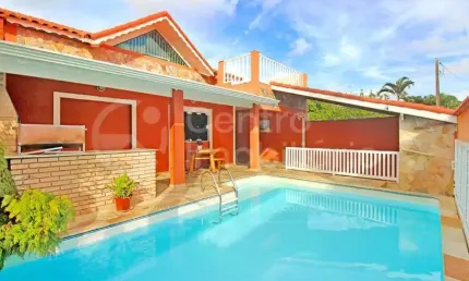 CASA à venda com piscina e 8 quartos em Peruíbe, no bairro Estancia Balnearia Convento Velho