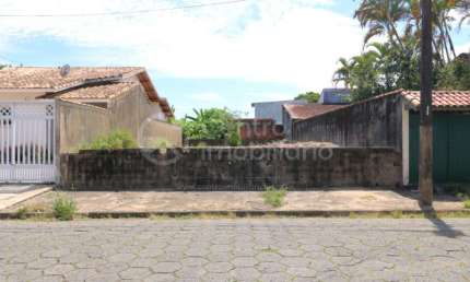 TERRENO à venda em Peruíbe, no bairro Jardim Peruibe