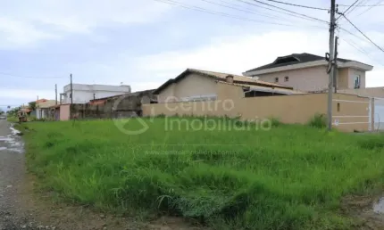 TERRENO à venda em Peruíbe, no bairro Estancia Sao Jose