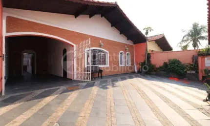Casa à venda com 2 quartos em peruíbe, no bairro parque balneario oasis