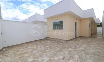 CASA à venda com 2 quartos em Peruíbe, no bairro Balneario Sao Joao Batista