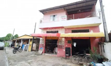 CASA à venda com 2 quartos em Peruíbe, no bairro Vila Peruíbe