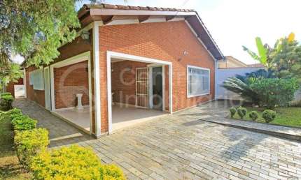 CASA à venda com 3 quartos em Peruíbe, no bairro Balneario Sao Joao Batista