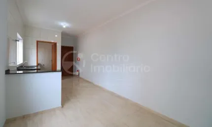 APARTAMENTO à venda com 2 quartos em Peruíbe, no bairro Centro