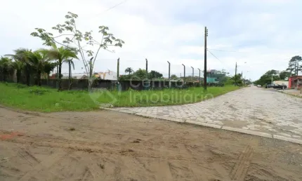Terreno à venda em peruíbe, no bairro balneario sao joao batista