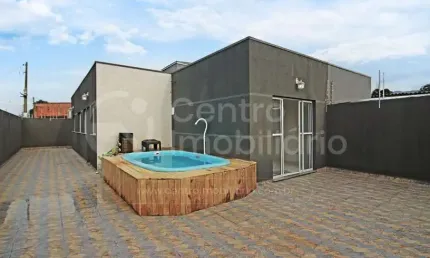 CASA à venda com piscina e 2 quartos em Peruíbe, no bairro Jd Caraminguava