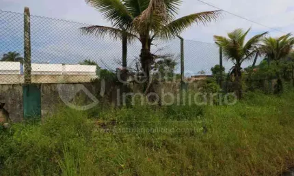 TERRENO à venda em Peruíbe, no bairro Balneario Sao Joao Batista