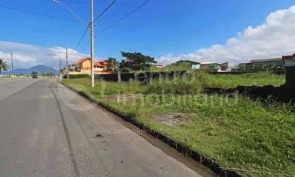 TERRENO à venda em Peruíbe, no bairro Jardim Mar E Sol