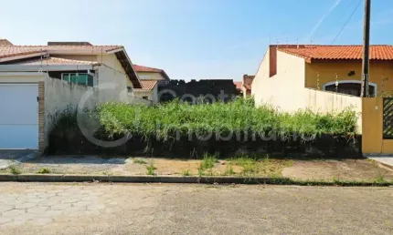 TERRENO à venda em Peruíbe, no bairro Jardim Três Marias