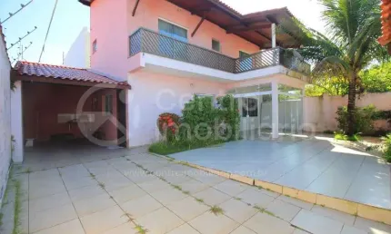 CASA à venda com 2 quartos em Peruíbe, no bairro Cidade Nova Peruíbe
