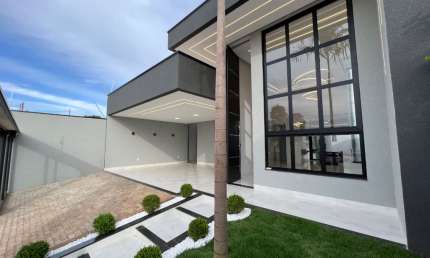 Casa De Alto Padrão para Venda no Itaguai 2 em Caldas Novas