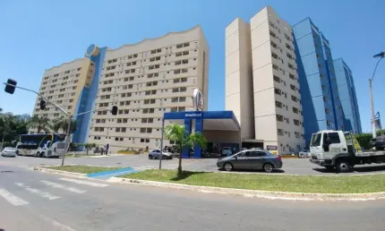 Apartamento de 02 Quartos para venda no Golden Dolphin Grand Hotel em Caldas Novas-GO