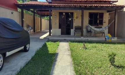 Casa para Venda em Saquarema, Itaúna, 4 dormitórios, 2 suítes, 1 banheiro, 2 vagas