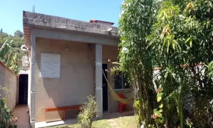 Casa para Venda em Saquarema, Jardim, 1 dormitório, 1 banheiro, 2 vagas