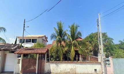 Casa para Venda em Saquarema, Boqueirão, 3 dormitórios, 1 suíte, 2 banheiros, 2 vagas