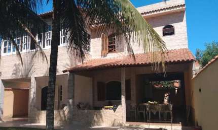 Casa para Venda em Saquarema, Jaconé (Sampaio Correia), 3 dormitórios, 2 suítes, 1 banheiro, 5 vagas