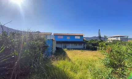 Casa para Venda em Saquarema, Jaconé (Sampaio Correia), 2 dormitórios, 1 banheiro, 2 vagas