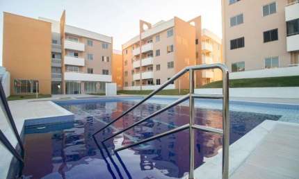 Viva em Nova Parnamirim, perto de tudo, junto a Av. Maria Lacerda Montenegro, no Residencial Recanto dos Pássaros, em um Apartamento pronto para morar