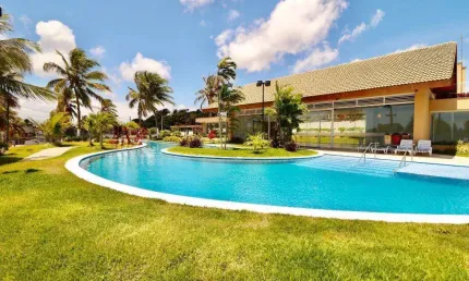 Lote em condomínio fechado no vila flor, pertinho da praia de cotovelo e alphaville.
