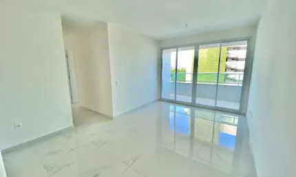 Apartamento no Edifício Francisco Cabral com 88m², perto da UNI-RN e Hermes da Fonseca.