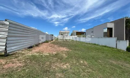 Lote no condomínio jardins amsterdã na parte alta com 506,50m². aceita financiamento