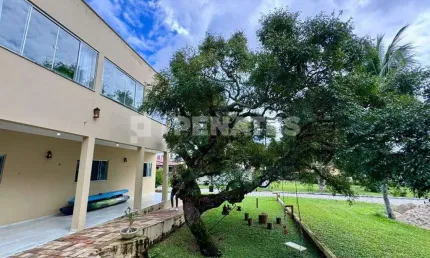 Casa duplex no condomínio portal da lagoa na lagoa do bonfim