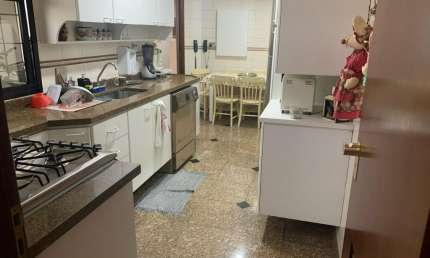 Apartamento a venda no bairro do Tatuapé com 175 metros 3 dormitórios suítes