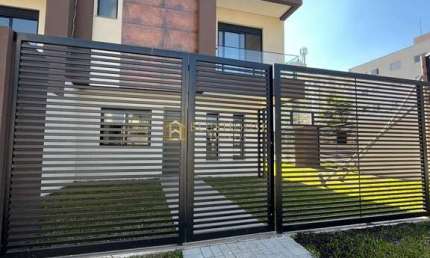 Casa com 3 quartos à venda na Rua José Raksa, Capão Raso, Curitiba, 132 m2 por R$ 960.000