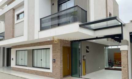 Casa em condomínio fechado com 3 quartos à venda na Rua Professora Maria de Assumpção, Boqueirão, Curitiba por R$ 890.000