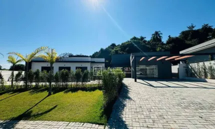 Casa com 3 dormitórios à venda, 281 m² por R$ 1.780.000,00 - Condomínio Shambala III - Atibaia/SP