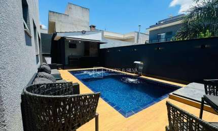 Casa 3 Suítes disponível para Locação ou Venda localizada no Condomínio Terras de Atibaia II, Atibaia, SP