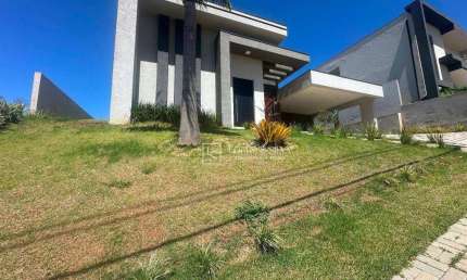 Casa térrea com 3 quartos  à venda, 240 m² por R$ 1.700.000 - Condomínio Shambala III - Atibaia/SP