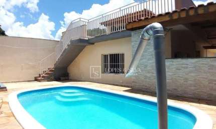 Casa térrea com 3 Dormitórios à Venda no Jardim Imperial, Atibaia, SP