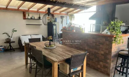Casa 3 Dormitórios, sendo 1 suíte à venda no Jardim Centenário, Atibaia, SP.