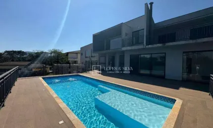 Casa com 4 Suítes, Sendo 1 Masterdo para Alugar no Condomínio Serra da Estrela, Atibaia, SP